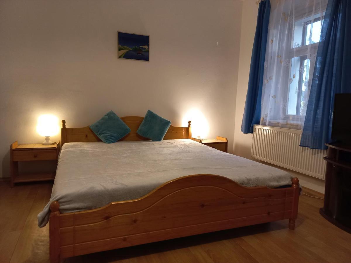 Penzionek U Frantiska Marenice Exteriér fotografie